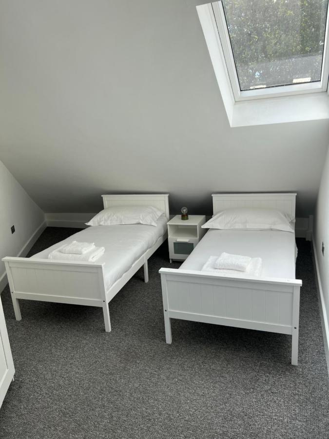 2 Bedroom Flat London Exterior foto